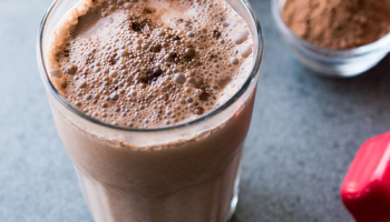 Top 5 Chocolate Shakeology Recipes Under 250 Calories!